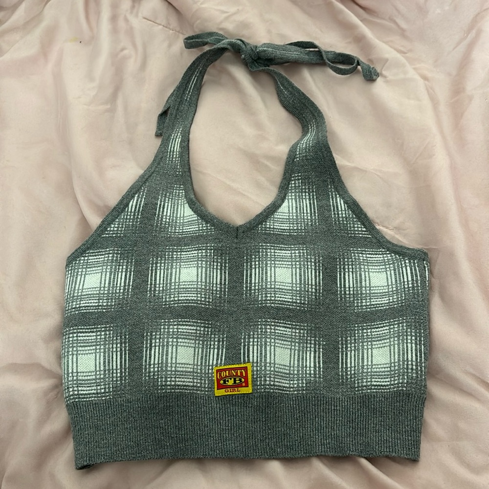 Gray tank top
